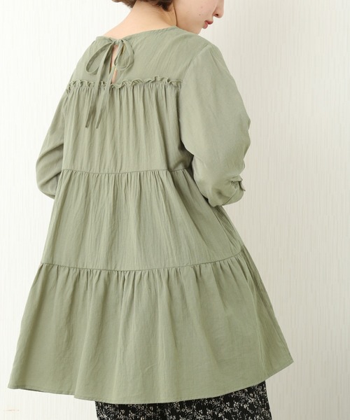 libelle more(リベル モア)の「コットンガーゼ ティアードチュニック(Tシャツ/カットソー・レディース・カーキ/オフホワイト/ブラウン/ブラック・M/L)」の4枚目の写真