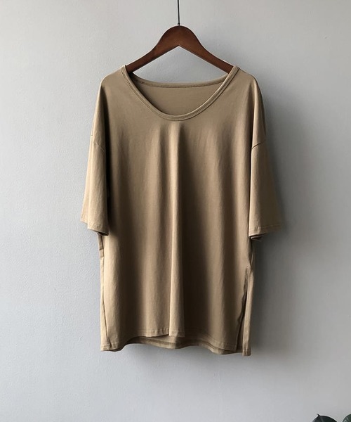 ドロップショルダーtシャツ