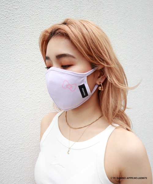 FIG&VIPER（フィグアンドバイパー）の「ハローキティフェイスマスク（マスク・レディース・ホワイト/ブラック/ライトパープル・FREE）」の4枚目の写真