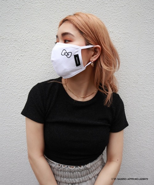 FIG&VIPER（フィグアンドバイパー）の「ハローキティフェイスマスク（マスク・レディース・ホワイト/ブラック/ライトパープル・FREE）」の9枚目の写真