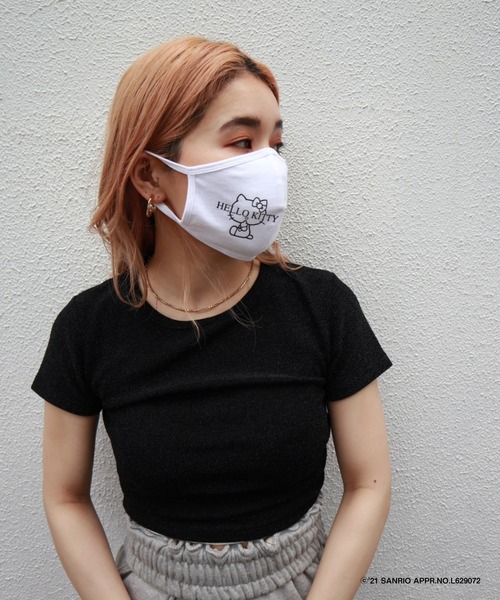 FIG&VIPER（フィグアンドバイパー）の「ハローキティフェイスマスク（マスク・レディース・ホワイト/ブラック/ライトパープル・FREE）」の10枚目の写真