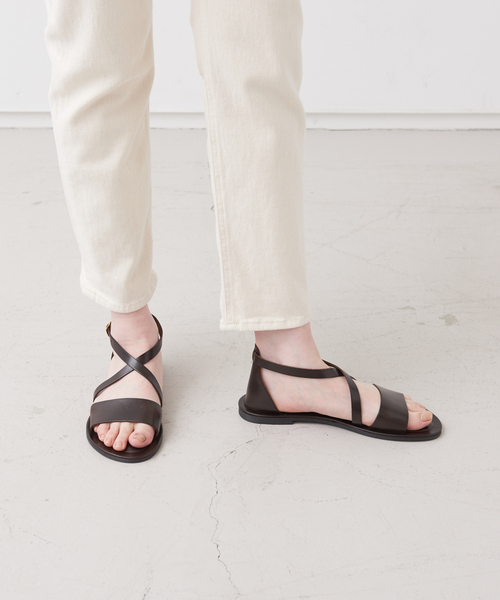 CORSO ROMA,9(コルソローマ)の「【CORSO ROMA 9/コルソローマノーヴェ】 クロスサンダル(サンダル・レディース・ダークブラウン/ブラック・39/37/38/36)」の2枚目の写真