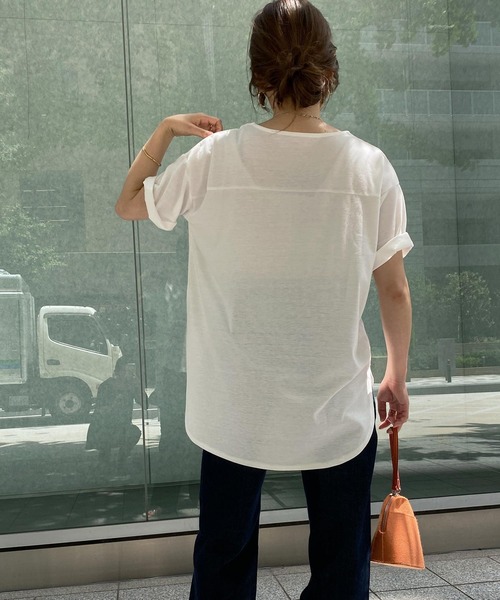 KOBE LETTUCE（コウベレタス）の「クルーネックラウンドヘムドロップショルダービッグチュニックTシャツ（Tシャツ/カットソー・レディース・オフホワイト/サックスブルー/ブラウン/ブラック/ネイビー/カーキ・L/M）」の8枚目の写真