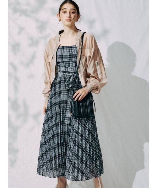 MERCURYDUO（マーキュリーデュオ）の「シアーチェックロングキャミワンピース（ワンピース・レディース・ブラック/ブラウン・FREE）」の6枚目の写真