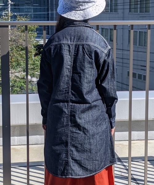 Lee（リー）の「Lee/リー キッズ　ライトオンスデニムシャツワンピース（シャツ/ブラウス・キッズ・インディゴブルー/ダークインディゴブルー・140/130/150）」の17枚目の写真