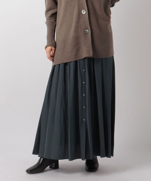NOLLEY’S Sophi(ノーリーズソフィ)の「ライトタンブラー割繊マキシスカート(スカート・レディース・チャコールグレー/ベージュ/サーモンピンク・38/36)」の3枚目の写真