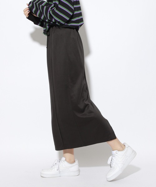 PBLIM（ページボーイリム）の「【PAGEBOYLIM】タイトスカート【WEB限定アイテム】（スカート・レディース・レッド/ブラック/グリーン・FREE）」の4枚目の写真