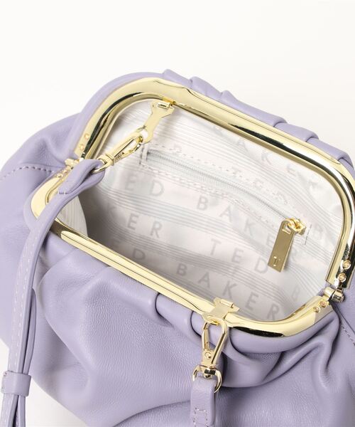 Ted Baker(テッドベーカー)の「DORIEEN 2Way レザー ミニバッグ(ショルダーバッグ・レディース・ブラック/グレー/イエロー系その他3/ピンク系その他・O/S)」の8枚目の写真