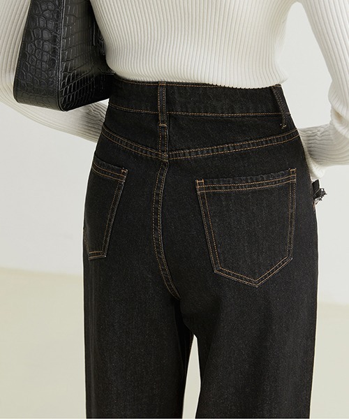 Fano Studios（ファノ ストゥディオズ）の「【Fano Studios】Edge pocket straight denim FQ21K023（デニムパンツ・レディース・ブラック・M/L/S）」の7枚目の写真