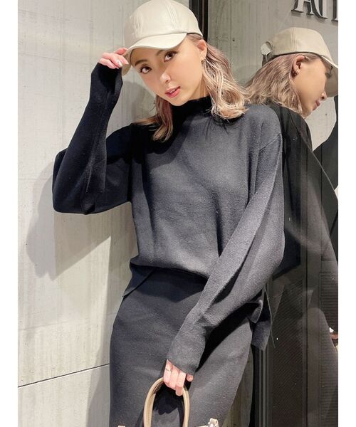 GYDA（ジェイダ）の「【SETUP着用可】ボトルネックマトンスリーブニットTOPS（ニット/セーター・レディース・ブラック/ベージュ/ブラウン・FREE）」の2枚目の写真