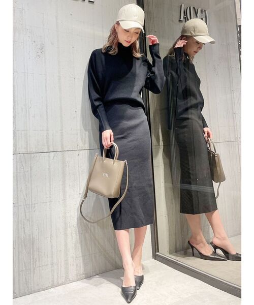 GYDA（ジェイダ）の「【SETUP着用可】ボトルネックマトンスリーブニットTOPS（ニット/セーター・レディース・ブラック/ベージュ/ブラウン・FREE）」の7枚目の写真