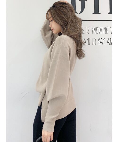 GYDA（ジェイダ）の「【SETUP着用可】ボトルネックマトンスリーブニットTOPS（ニット/セーター・レディース・ブラック/ベージュ/ブラウン・FREE）」の9枚目の写真