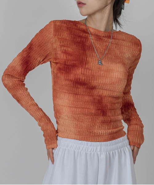 FOLLOWIN（フォロウィン）の「[FLW MADE] タイダイウェーブしわ加工スリムTシャツ（Tシャツ/カットソー・レディース・ブラック/オレンジ/ブルー/カーキ/ブラウン/チャコール・FREE）」の6枚目の写真