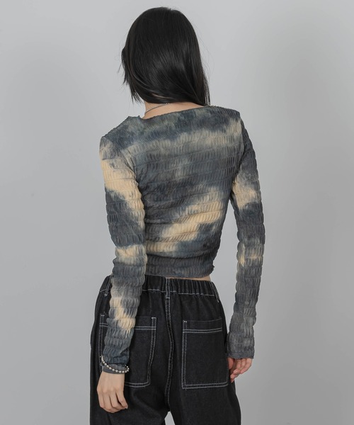 FOLLOWIN（フォロウィン）の「[FLW MADE] タイダイウェーブしわ加工スリムTシャツ（Tシャツ/カットソー・レディース・ブラック/オレンジ/ブルー/カーキ/ブラウン/チャコール・FREE）」の10枚目の写真