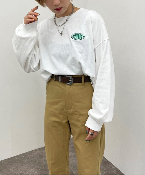 apres jour mignon（アプレジュールミニョン）の「ショート丈プリントロンＴ【ZOZOTOWN限定アイテム】（Tシャツ/カットソー・レディース・ブラック/ホワイト系その他/ホワイト系その他2/ダークグリーン/ブラック系その他/ホワイト系その他3/その他/イエロー系その他/オフホワイト/ナチュラル・X-LARGE/フリー）」の18枚目の写真