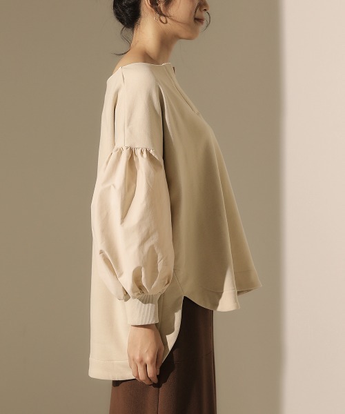 Bou Jeloud（ブージュルード）の「袖ボリュームスウェット（スウェット・レディース・チャコールグレー/モカ/ホワイト系その他・FREE）」の16枚目の写真