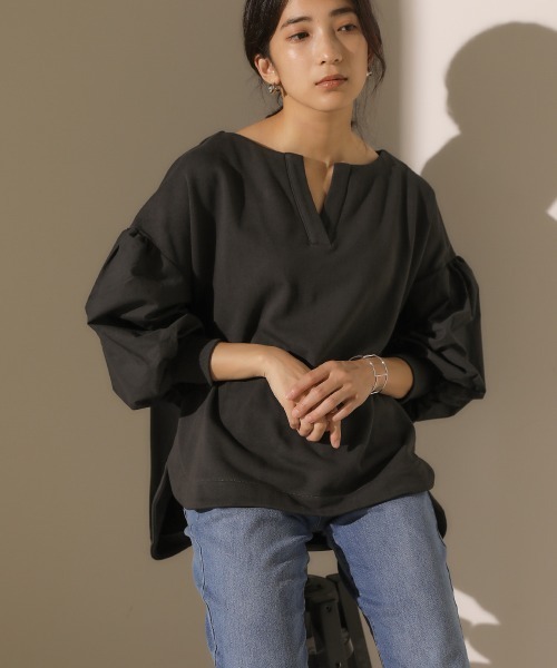 Bou Jeloud（ブージュルード）の「袖ボリュームスウェット（スウェット・レディース・チャコールグレー/モカ/ホワイト系その他・FREE）」の15枚目の写真