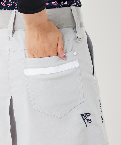 FILA(フィラ)の「【FILA GOLF/フィラゴルフ】ワンポイント レオパード柄 ライン使い ストレッチ キュロットスカート/保温(スカート・レディース・カーキ/ライトグレー/ワインレッド/ネイビー・M/S/L/LL)」の7枚目の写真