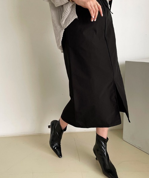 NANING9（ナンニング）の「NANING9 モダンフィットロングスカート（スカート・レディース・ブラック/グレイッシュベージュ・FREE）」の13枚目の写真