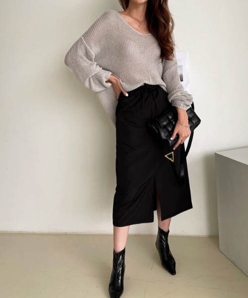 NANING9（ナンニング）の「NANING9 モダンフィットロングスカート（スカート・レディース・ブラック/グレイッシュベージュ・FREE）」の6枚目の写真