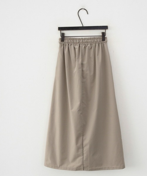 NANING9（ナンニング）の「NANING9 モダンフィットロングスカート（スカート・レディース・ブラック/グレイッシュベージュ・FREE）」の9枚目の写真