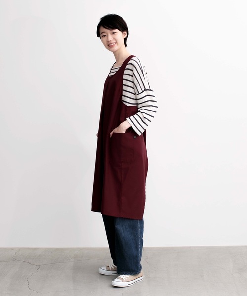 COCO WALK（ココウォーク）の「COCOWALK:タック バッククロス エプロン（エプロン・レディース・ベージュ/ボルドー・FREE）」の22枚目の写真