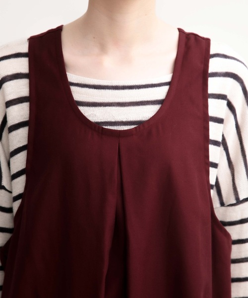 COCO WALK（ココウォーク）の「COCOWALK:タック バッククロス エプロン（エプロン・レディース・ベージュ/ボルドー・FREE）」の8枚目の写真