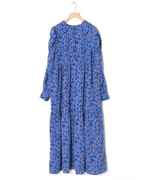 w closet(ダブルクローゼット)の「小花柄ティアード2WAYワンピース(ワンピース・レディース・ブルー/グリーン・FREE)」の14枚目の写真