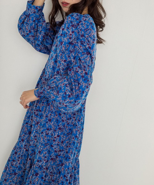 w closet（ダブルクローゼット）の「小花柄ティアード2WAY