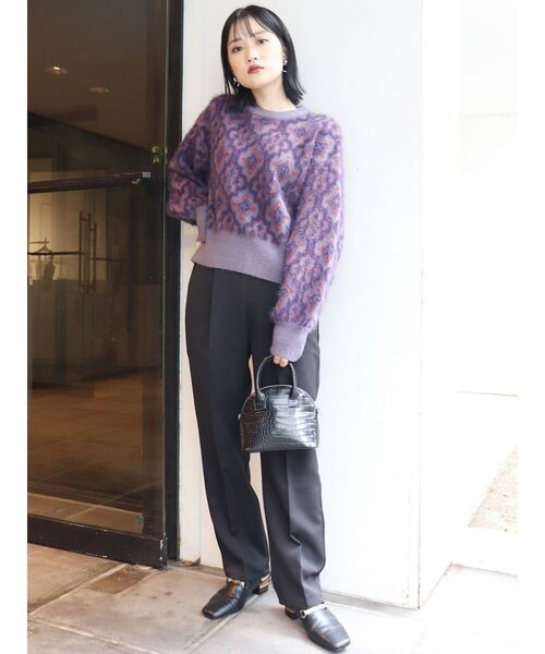 MURUA(ムルーア)の「カラータックパンツ(スラックス・レディース・ブラック/パープル/レッド/グリーン/アイボリー/マスタード・1/2)」の21枚目の写真
