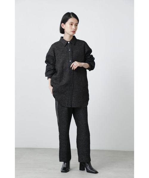 OKIRAKU(オキラク)の「(OKIRAKU×ROSE BUD)ジャカードビッグシャツ(シャツ/ブラウス・レディース・ブラック/ピンク・ONE SIZE)」の13枚目の写真