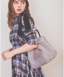 リボンショルダーフェイクファーバッグ