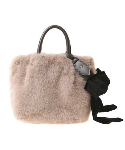 31 Sons de mode（トランテアン　ソン　ドゥ　モード）の「リボンショルダーフェイクファーバッグ（ショルダーバッグ・レディース・サックスブルー/モカ・38）」の13枚目の写真