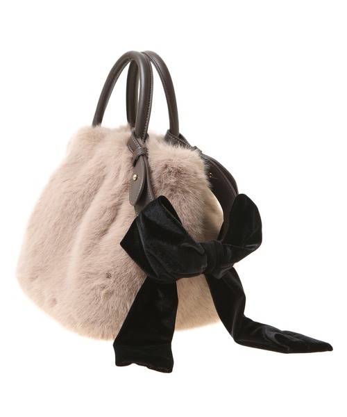 31 Sons de mode（トランテアン　ソン　ドゥ　モード）の「リボンショルダーフェイクファーバッグ（ショルダーバッグ・レディース・サックスブルー/モカ・38）」の15枚目の写真