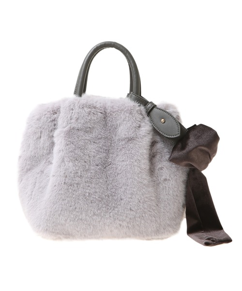 31 Sons de mode（トランテアン　ソン　ドゥ　モード）の「リボンショルダーフェイクファーバッグ（ショルダーバッグ・レディース・サックスブルー/モカ・38）」の14枚目の写真