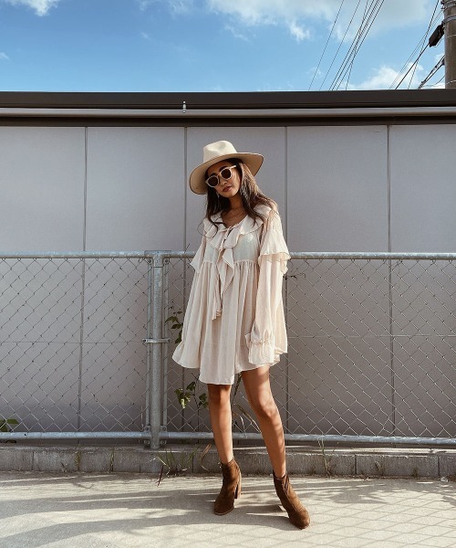 esutoreja（エストレジャ）の「シースルーフリルギャザーブラウス（シャツ/ブラウス・レディース・ベージュ/ブラック・FREE）」の3枚目の写真