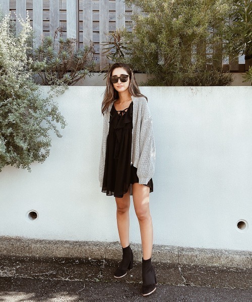 esutoreja（エストレジャ）の「シースルーフリルギャザーブラウス（シャツ/ブラウス・レディース・ベージュ/ブラック・FREE）」の4枚目の写真