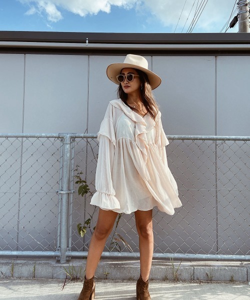 esutoreja（エストレジャ）の「シースルーフリルギャザーブラウス（シャツ/ブラウス・レディース・ベージュ/ブラック・FREE）」の6枚目の写真