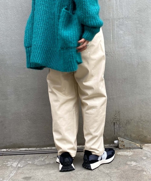 CIAOPANIC TYPY（チャオパニックティピー）の「タックペイントチノパンツ（チノパンツ・レディース・ベージュ/グリーン/アイボリー・SMALL/MEDIUM/LARGE）」の12枚目の写真