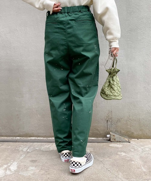 CIAOPANIC TYPY（チャオパニックティピー）の「タックペイントチノパンツ（チノパンツ・レディース・ベージュ/グリーン/アイボリー・SMALL/MEDIUM/LARGE）」の14枚目の写真