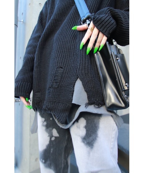 XU(エックスユー)の「【XU/エックスユー】half design damage knit/ニット ダメージニット(ニット/セーター・メンズ・ブラック・ONE SIZE)」の6枚目の写真