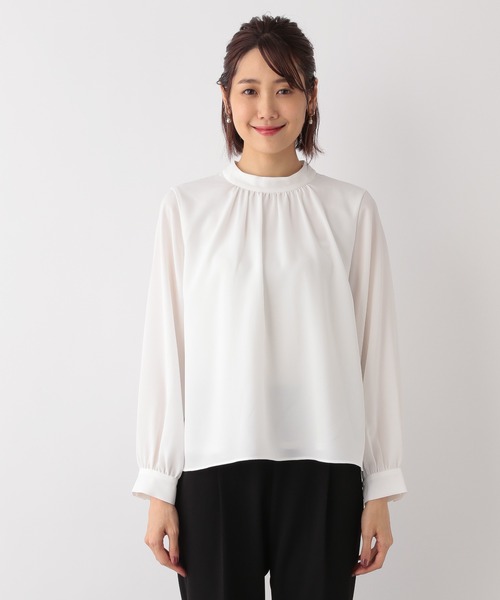 GLOBAL WORK（グローバルワーク）の「スタンドギャザーブラウス/236530（シャツ/ブラウス・レディース・ブラック/ライトベージュ/ホワイト・MEDIUM/LARGE）」の21枚目の写真