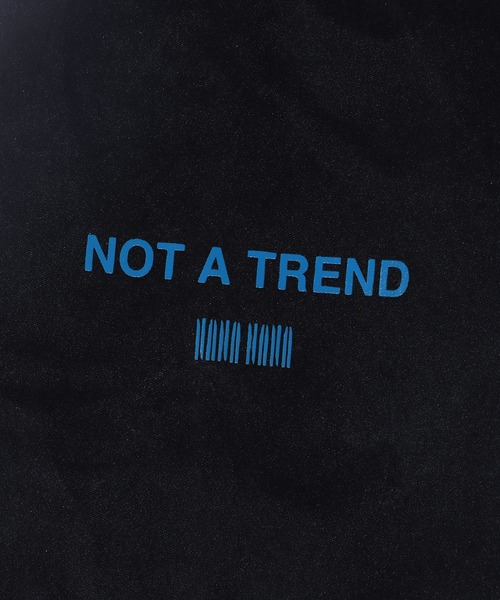 NaNa-NaNa(ナナナナ)の「nana-nana/ナナナナ NOT A TREND A3 トートバッグ ショッパーバック(トートバッグ・メンズ・ホワイト/ブラック/オレンジ/グリーン/レッド/ブルー/ミント/ライトピンク・ONE SIZE)」の14枚目の写真