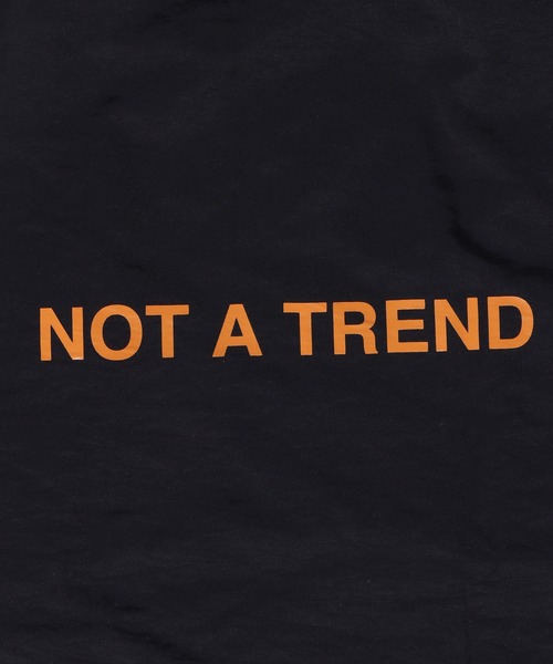 NaNa-NaNa(ナナナナ)の「nana-nana/ナナナナ NOT A TREND A3 トートバッグ ショッパーバック(トートバッグ・メンズ・ホワイト/ブラック/オレンジ/グリーン/レッド/ブルー/ミント/ライトピンク・ONE SIZE)」の10枚目の写真