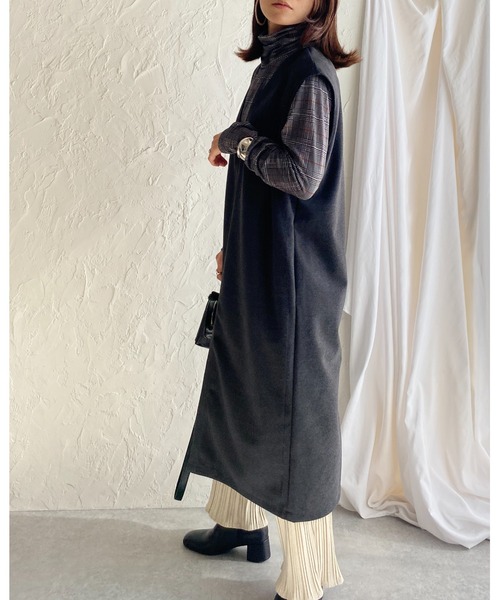 She's Closet(シーズクローゼット)の「タータンチェック柄ボトルネック長袖カットソートップス(Tシャツ/カットソー・レディース・グレイッシュベージュ/ブラック・FREE)」の7枚目の写真