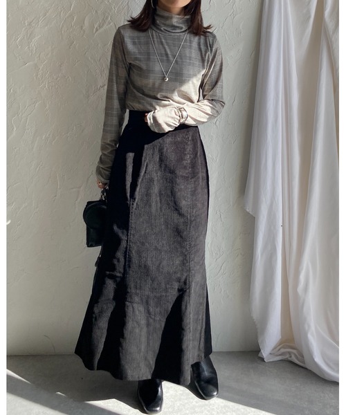 She's Closet(シーズクローゼット)の「タータンチェック柄ボトルネック長袖カットソートップス(Tシャツ/カットソー・レディース・グレイッシュベージュ/ブラック・FREE)」の9枚目の写真