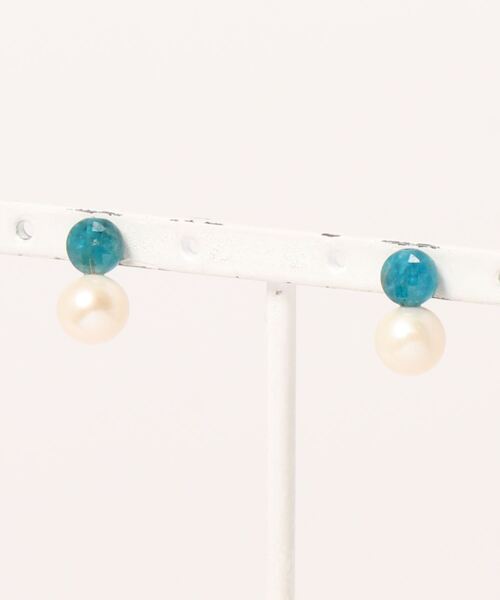 minia(ミニア)の「しずくパールピアス(ピアス(両耳用)・レディース・グレー/ブルー/ライトブルー/ピンク・FREE)」の7枚目の写真