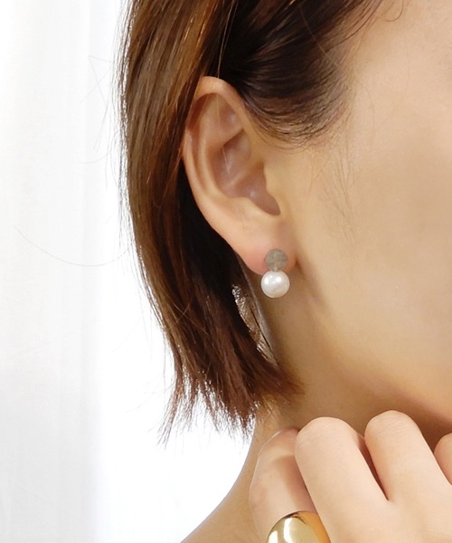 minia(ミニア)の「しずくパールピアス(ピアス(両耳用)・レディース・グレー/ブルー/ライトブルー/ピンク・FREE)」の11枚目の写真