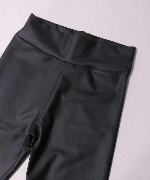 BAYBLO(ベイブロ)の「(SB)【ストレッチ】フェイクレザー レギンス(レギンス/スパッツ・レディース・ブラック・MEDIUM/LARGE)」の8枚目の写真
