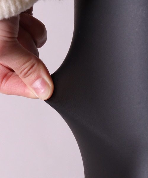 BAYBLO(ベイブロ)の「(SB)【ストレッチ】フェイクレザー レギンス(レギンス/スパッツ・レディース・ブラック・MEDIUM/LARGE)」の11枚目の写真